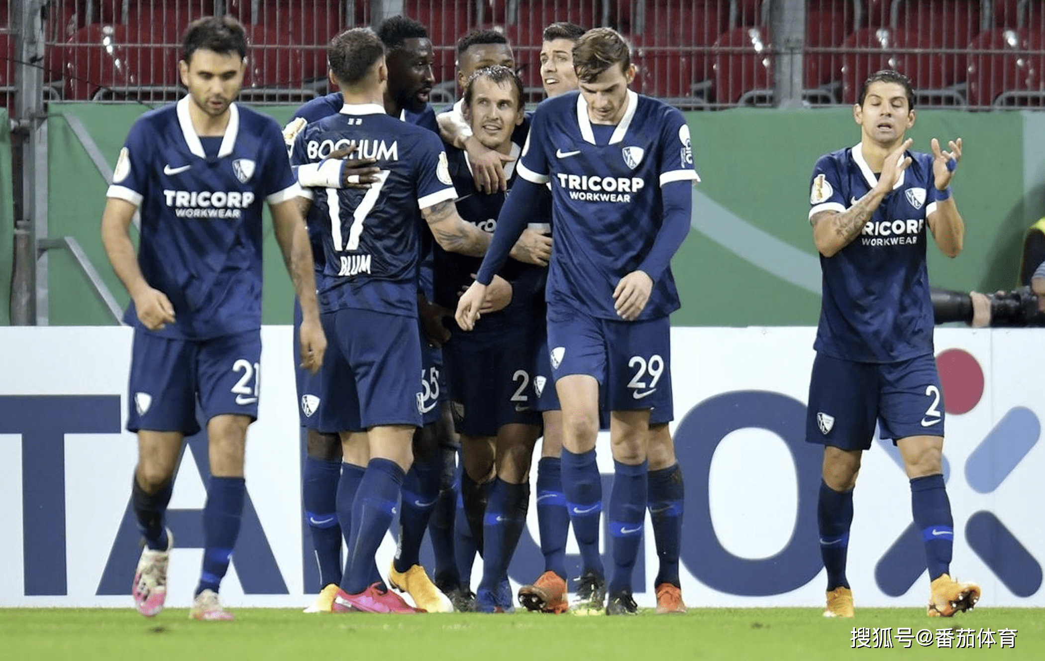 kaiyun-风云突变瓦伦西亚赛后远射贴柱清晨武汉三镇调整名单以备德国杯，比利亚雷亚尔今晚调整名单看傻球迷的简单介绍