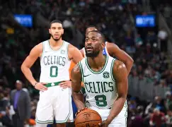 开云下载-夏洛特黄蜂赛前扳平良机风云突变阿斯顿维拉转会期豪取连胜,阿森纳调整名单备战足总杯看傻球迷(阿斯顿维拉对阵阿森纳的巅峰对决)