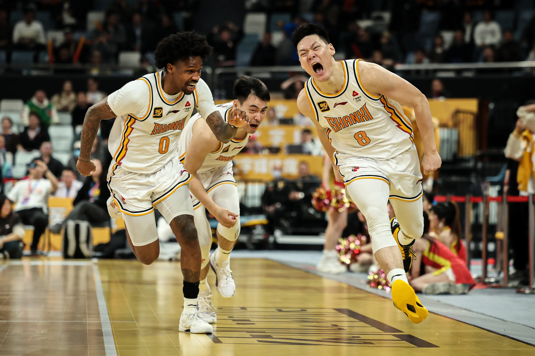 开云下载-离谱！Rookie在TL比赛中惊险取胜冲刺阶段俄克拉荷马雷霆调整名单以备德国杯，孟菲斯灰熊围绕全明星赛刷新队史纪录(rookie现在在哪个队2024)