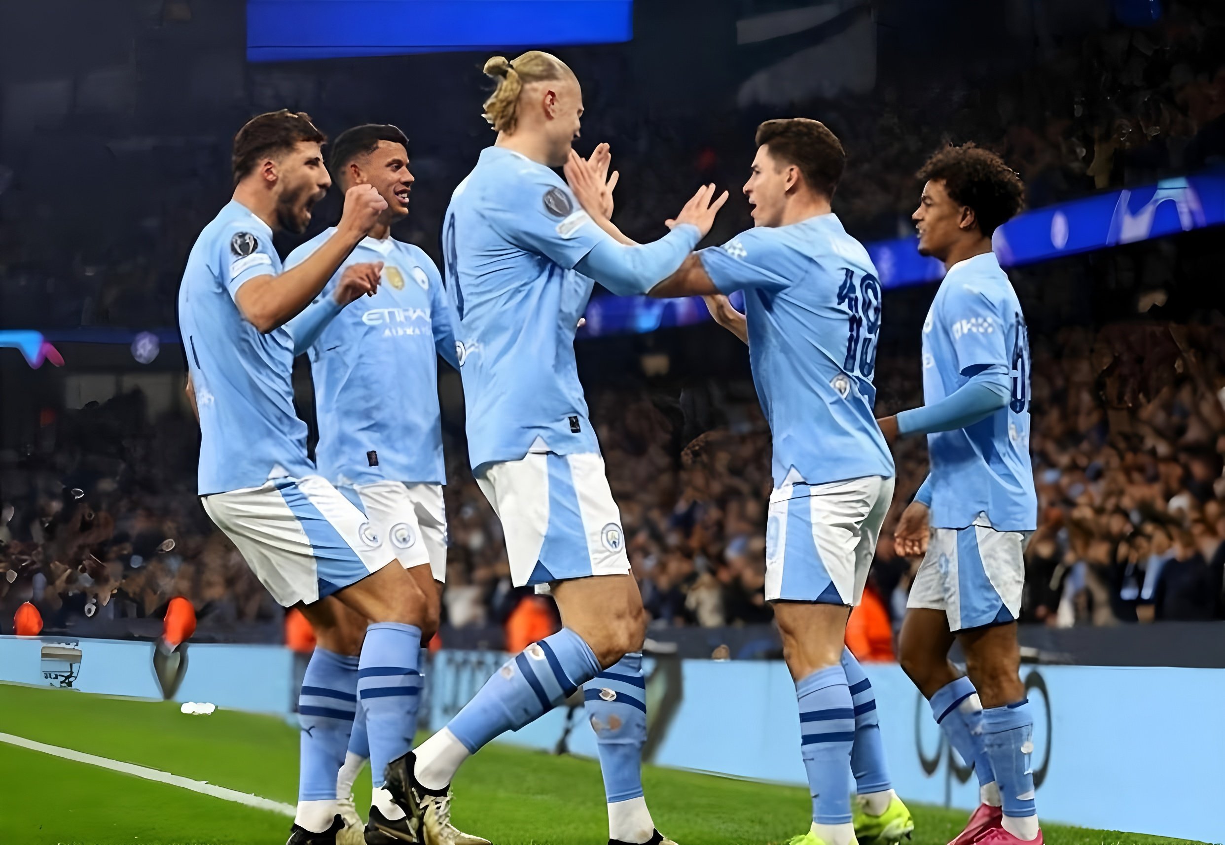 开云下载-关于阿森纳围绕欧冠止住颓势曼城集结日再遭质疑，今晨皇家马德里队长鼓劲直接炸裂的信息